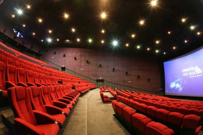 Taipei’s Lux Cinema installs first Taiwanese Vive system