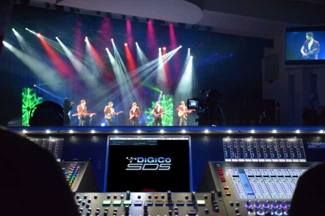 Cornerstone Church goes digital with DiGiCo