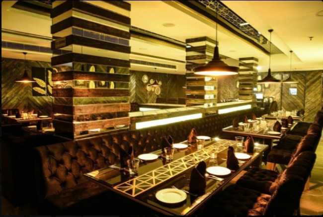 AV Solutions serves up CS-6F at Spice Grill