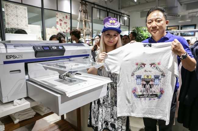 Epson Singapore shines a light on the country’s fashion industry