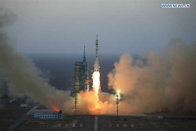LAX checks up on Shenzhou-11