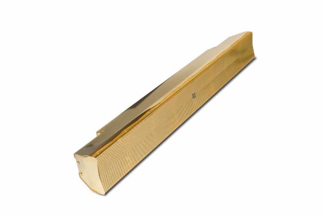 K-array sparkles with gold finishes