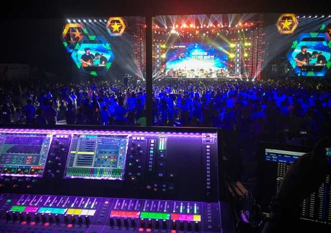 dLive pulls double duty