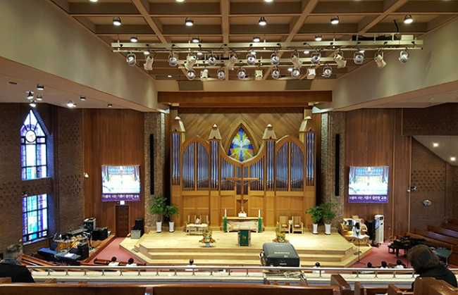 Controlling sound coverage at Jeil Church